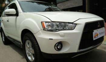 Mitsubishi Outlander 2.4 full
