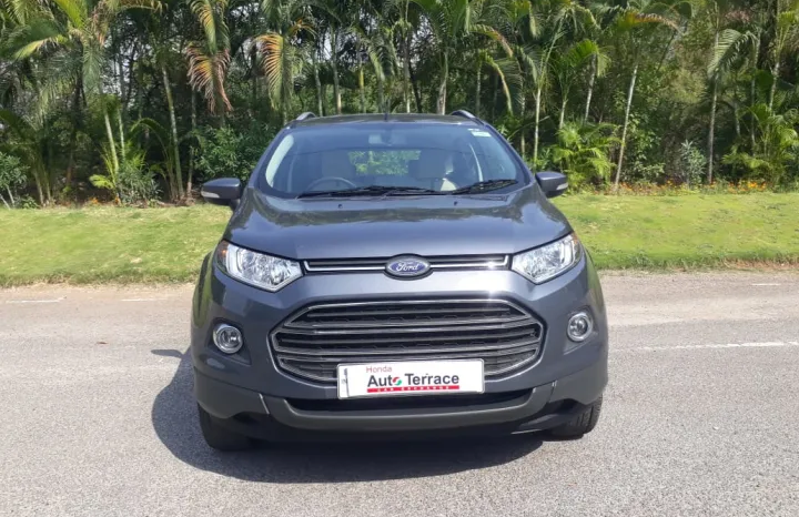 Ford EcoSport 1.5 Petrol Titanium full