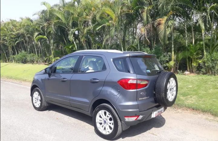 Ford EcoSport 1.5 Petrol Titanium full